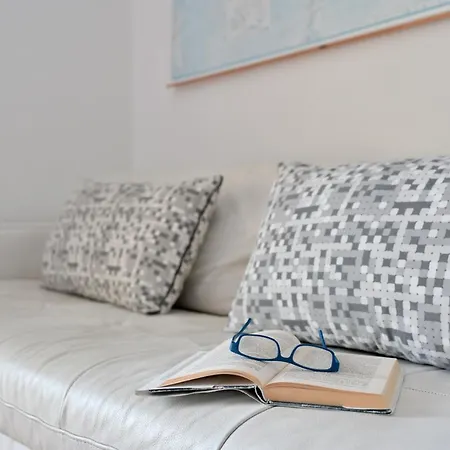Mameli Apartment